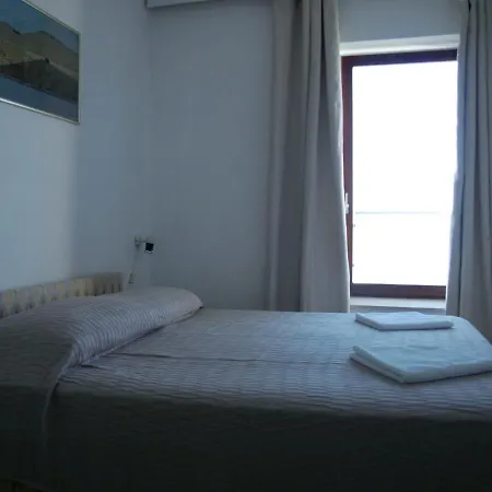 Apartment By The Sea Orebic, Peljesac - 10153 *